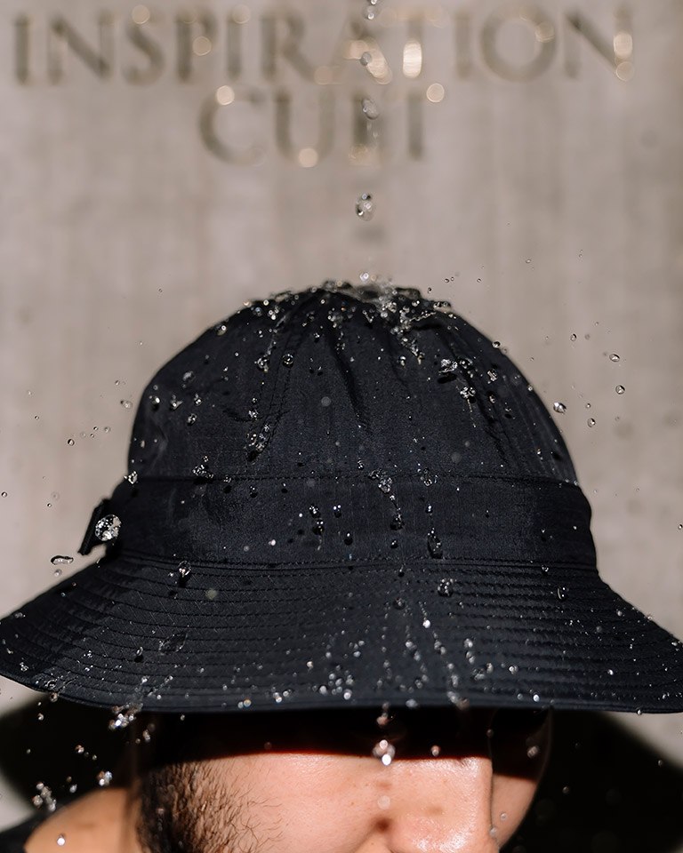 hat001